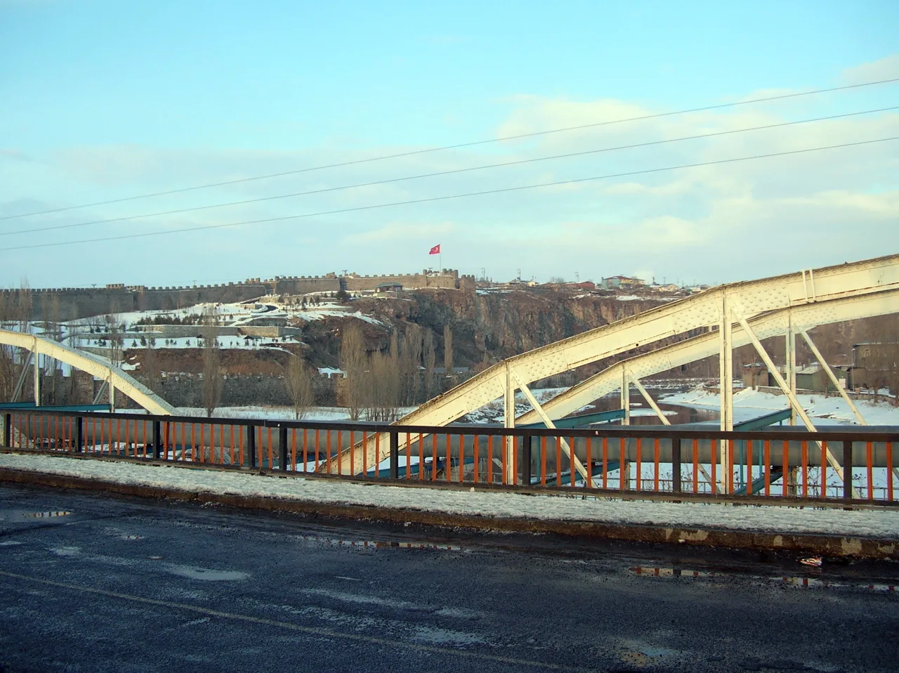 Ardahan Castle and snow behind a bridge across the Kura, 24 February 2011.