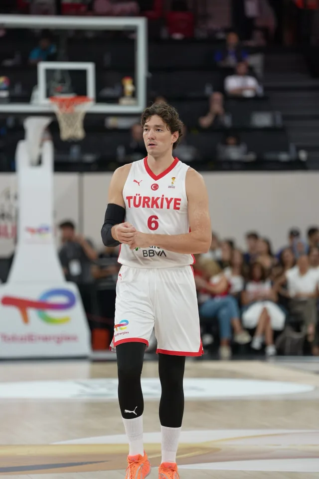 Cedi Osman wearing Türkiye's jersey, 28 August 2026