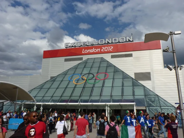 Londra 2012 Olimpiyatları sırasında ExCeL kompleksinin girişi